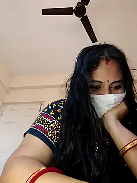 Snapshot of Sheela-Bhabi chatting on 02-14-26, 10:15 Sheela-Bhabi online show from 02-14-26, 10:15