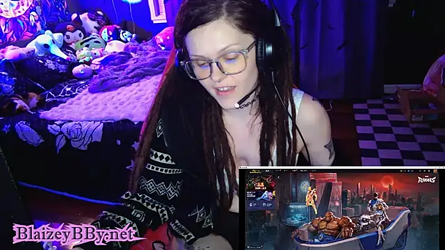 Snapshot of BlaizeyBBy chatting on 03-07-25, 10:02 BlaizeyBBy online show from 03-07-25, 10:02