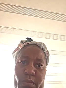 Galcraze online show from 10-26-25, 06:36