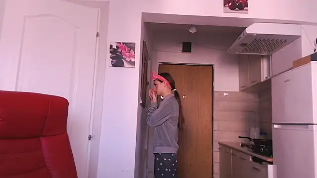 Snapshot of simyhvn chatting on 02-01-26, 07:17 simyhvn online show from 02-01-26, 07:17