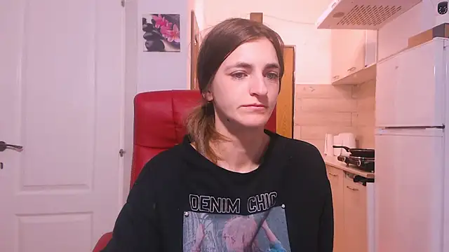 Snapshot of simyhvn chatting on 12-02-25, 05:31 simyhvn online show from 12-02-25, 05:31