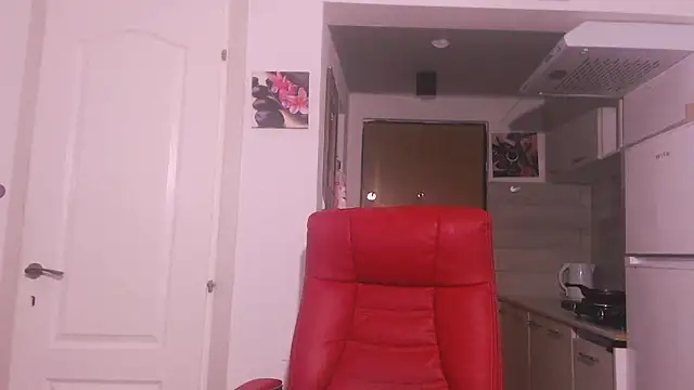 Snapshot of simyhvn chatting on 11-03-25, 05:45 simyhvn online show from 11-03-25, 05:45