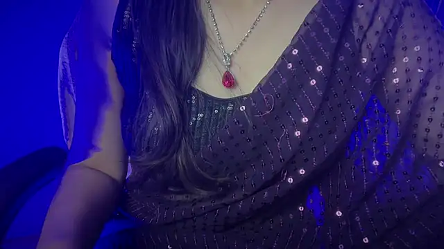 Queen Angelena online show from 09-10-25, 04:28