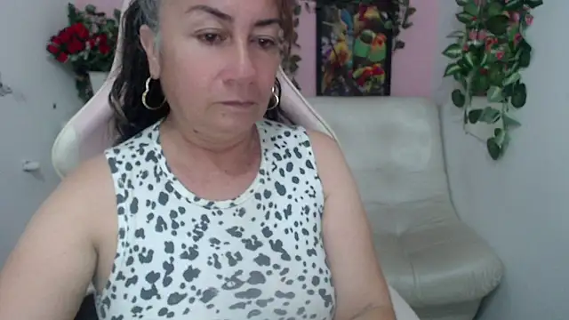 stepmother 105 online show from 09-26-25, 04:58