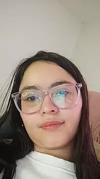 Snapshot of dannaparker chatting on 02-16-25, 10:33 dannaparker online show from 02-16-25, 10:33