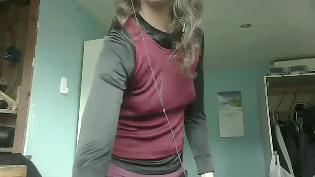 SexyRach75 online show from 09-15-25, 03:01