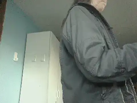 Snapshot of SexyRach75 chatting on 01-19-26, 04:00 SexyRach75 online show from 01-19-26, 04:00