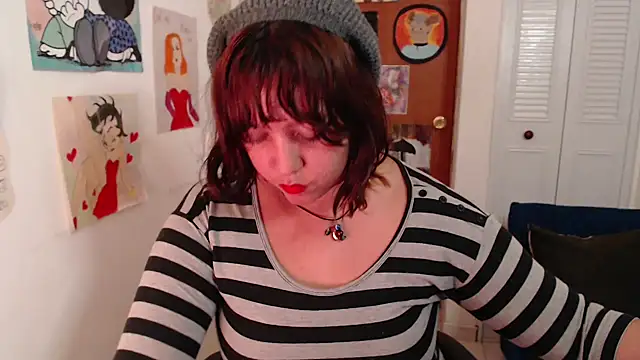 soynanabela28 online show from 12-23-25, 03:50