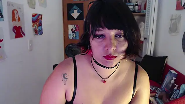 Snapshot of soynanabela28 chatting on 09-10-25, 12:20 soynanabela28 online show from 09-10-25, 12:20