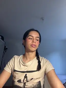 xlovelygirlx online show from 01-17-25, 10:23