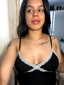 xlovelygirlx online show from 09-13-25, 06:19
