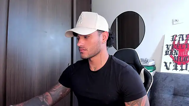 Alessandro Vanni online show from 09-26-25, 12:01