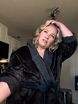 Canadian BBW online show from 04-30-26, 01:51
