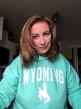 Canadian BBW online show from 11-23-25, 08:52