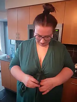 Canadian BBW online show from 02-27-25, 12:57