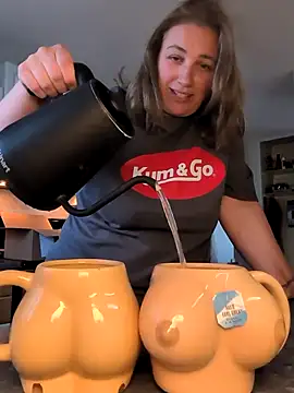 Canadian BBW online show from 11-21-25, 09:58