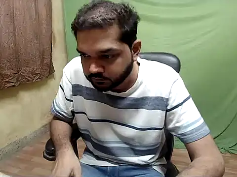 Snapshot of mynastyfuckerr chatting on 09-25-25, 12:33 mynastyfuckerr online show from 09-25-25, 12:33