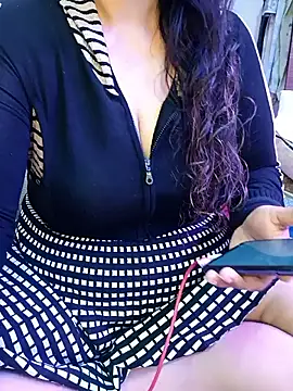 indian passion online show from 11-19-25, 06:57