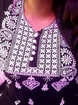 Snapshot of indian_passion chatting on 02-03-26, 01:05 indian passion online show from 02-03-26, 01:05