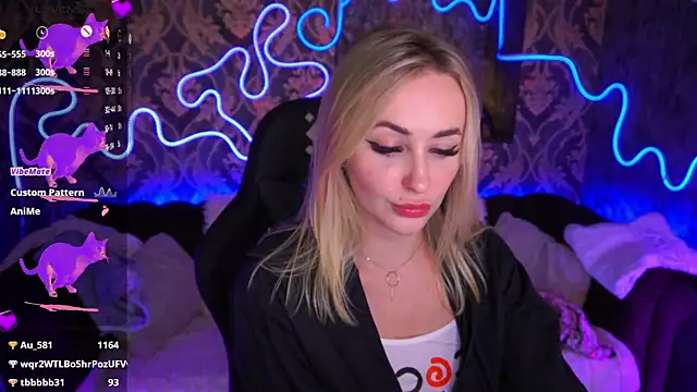 Snapshot of GraceCandy chatting on 02-06-25, 03:37 GraceCandy online show from 02-06-25, 03:37