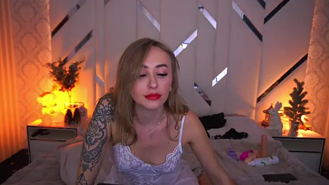 Snapshot of GraceCandy chatting on 01-10-25, 02:14 GraceCandy online show from 01-10-25, 02:14
