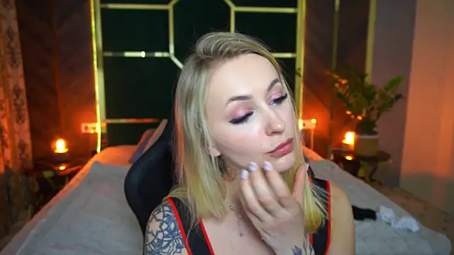 Snapshot of GraceCandy chatting on 03-05-25, 02:14 GraceCandy online show from 03-05-25, 02:14