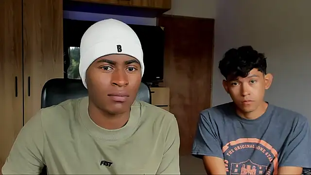 CrissBrownxxx online show from 06-25-26, 01:49