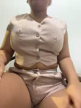 maymercy online show from 11-22-25, 01:15