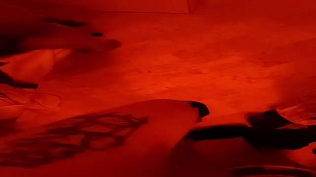 Snapshot of Misspadrona88 chatting on 10-11-25, 01:28 Misspadrona88 online show from 10-11-25, 01:28