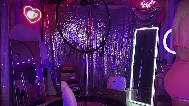 bimbotwerkqueen online show from 09-21-25, 12:27