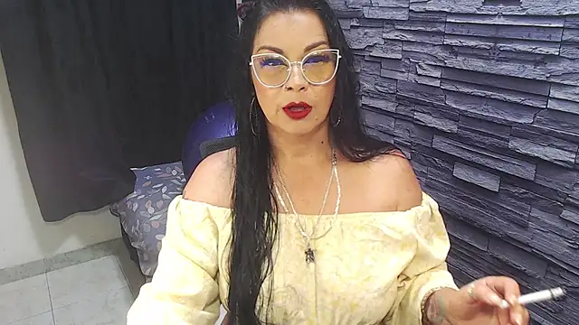 Cruela deviil online show from 11-09-25, 01:09