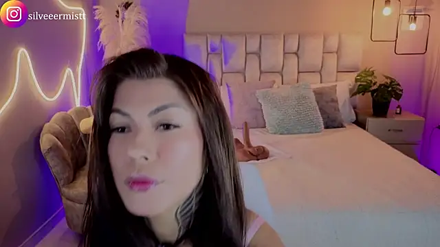 Snapshot of pamela_reyes_ chatting on 04-30-26, 02:57 pamela reyes online show from 04-30-26, 02:57