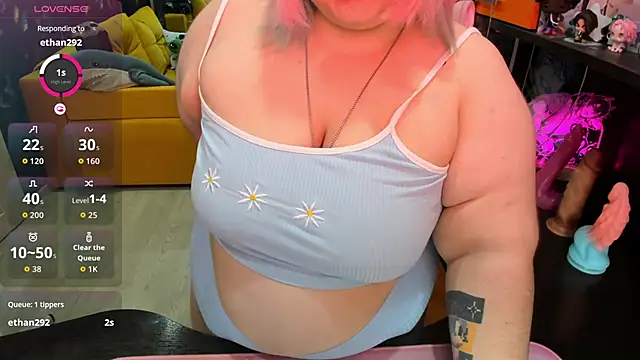 Softie Sofy online show from 06-16-26, 02:55