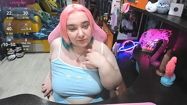 Softie Sofy online show from 03-05-26, 02:41