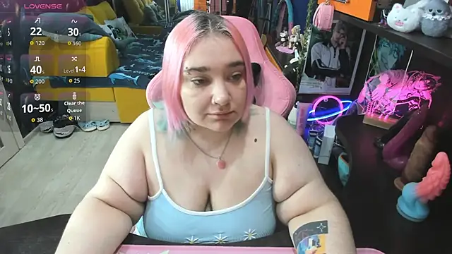 Softie Sofy online show from 02-13-26, 02:33