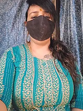 Snapshot of cute-tanvi chatting on 06-04-26, 12:37 cute-tanvi online show from 06-04-26, 12:37