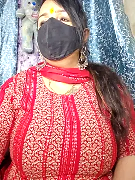 Snapshot of cute-tanvi chatting on 04-26-26, 11:35 cute-tanvi online show from 04-26-26, 11:35