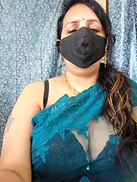 cute-tanvi online show from 03-08-25, 07:38