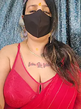 Snapshot of cute-tanvi chatting on 05-22-26, 12:30 cute-tanvi online show from 05-22-26, 12:30