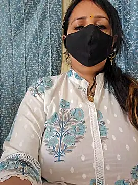 cute-tanvi online show from 03-05-25, 04:34