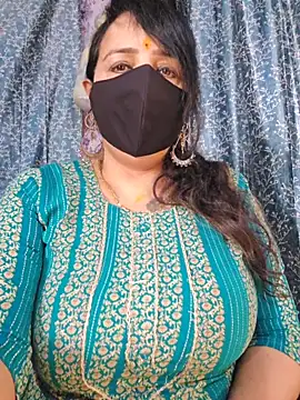 Snapshot of cute-tanvi chatting on 06-02-26, 12:54 cute-tanvi online show from 06-02-26, 12:54