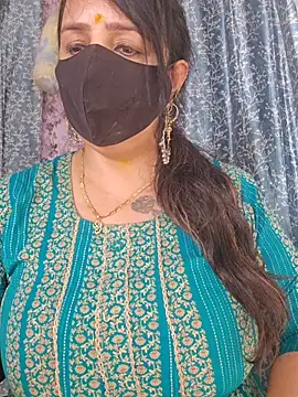Snapshot of cute-tanvi chatting on 05-19-26, 01:56 cute-tanvi online show from 05-19-26, 01:56