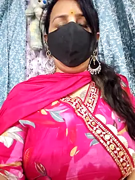 Snapshot of cute-tanvi chatting on 04-24-26, 12:51 cute-tanvi online show from 04-24-26, 12:51