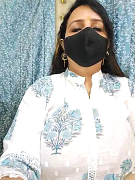 cute-tanvi online show from 02-28-25, 04:54