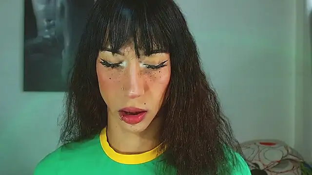 Kenisha Sweet online show from 01-06-26, 05:06