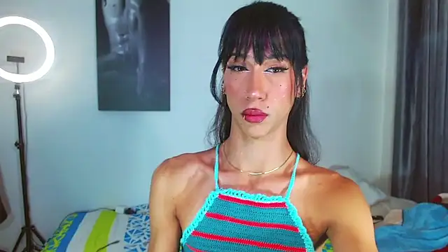 Kenisha Sweet online show from 12-23-25, 12:33