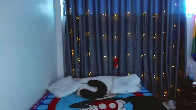 Kenisha Sweet online show from 03-20-26, 04:08