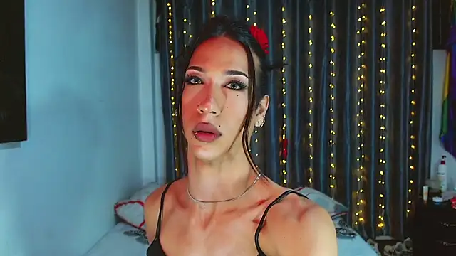 Kenisha Sweet online show from 03-10-26, 01:09