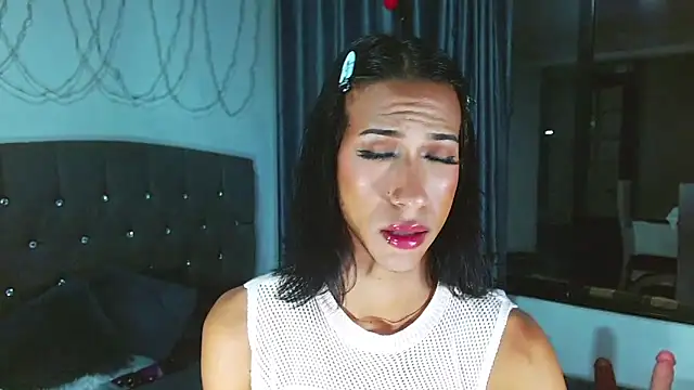 Kenisha Sweet online show from 03-09-25, 12:00