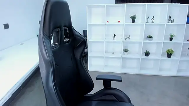 natural bigboobs online show from 11-19-25, 07:36